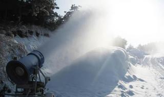 沈阳白清寨滑雪场